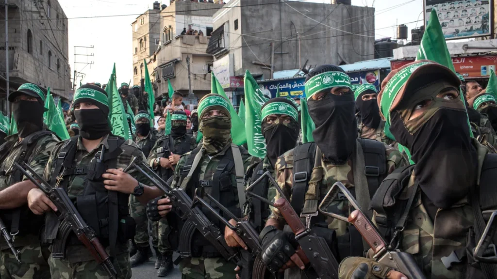 Pejabat Hamas kelompoknya bersedia melucuti senjatanya